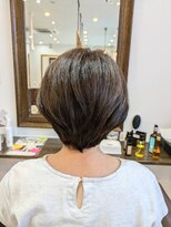 グリーン(Green)&nbsp;白髪ぼかしハイライトカラー