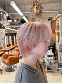 ペールピンクカラー×マッシュウルフメンズヘア【岩本大樹】