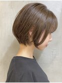 横浜西口大人ショートボブくびれイルミナカラー顔周りレイヤー