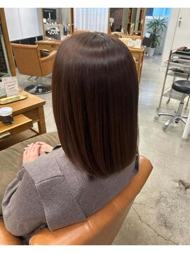 山野愛子美容室 銀座店 アッシュ×ミディアムボブ