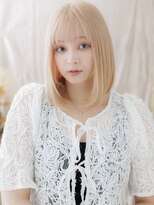 カバーヘア ブリス 川口(COVER HAIR bliss)&nbsp;外国人風ホワイトブロンド切りっぱなしボブディa川口10代20代