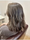 ハイライトカラー ハイトーン 髪質改善 ウェーブヘア 30代