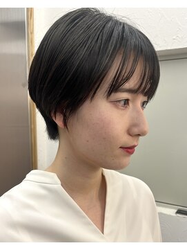 ニア(near) ショートヘア○