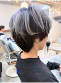 ホワイトシルバーアッシュ/軽めマッシュシャドウパーマ/本厚木