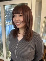 シェール(CHERE)&nbsp;レイヤーカット レイヤーロング ブラウンレッド