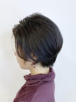 バズ ビー(BUZZ Bee)&nbsp;前下がりショートボブ