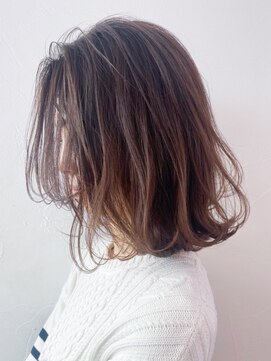 アイティー バイ アルバム 中野店(IT by ALBUM) ふんわりボブ_スリークボブ厚めバングローライト_ba287451