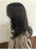 暗めアッシュ