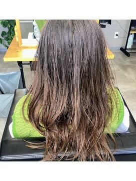 インポータント(important) グラデーションカラー