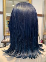 ネウィ 八王子(newi)&nbsp;イヤリングカラー/インナーカラー/外ハネ/くびれヘア/ウェーブ