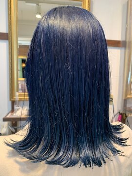 ネウィ 八王子(newi) イヤリングカラー/インナーカラー/外ハネ/くびれヘア/ウェーブ