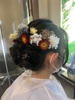 エフプロモーションアルティア(ALTiA) シニヨンスタイル