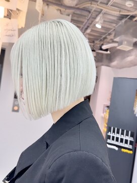 ロンプ(romp) 透明感あふれるハイトーンボブ【ロンプ藤巻】【恵比寿美容室】