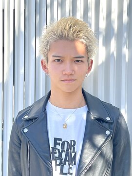 アイトーキョー 名古屋(AI TOKYO) ブロンドスパイキーショート