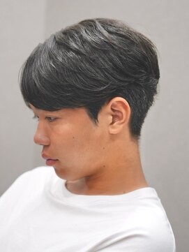 スラッシュ(SLASH) 曲がる縮毛矯正/センターパート/カルマパーマ/ダウンパーマ/姫路