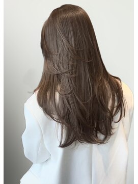 ヒール 銀座(heel) 小顔に見せるワンホン＆韓国ヘア/顔周りレイヤーカット