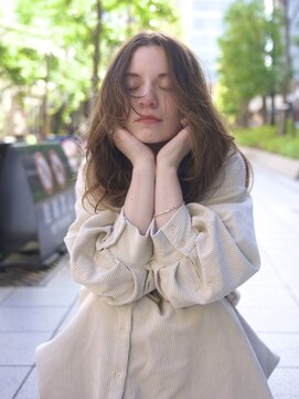 ビュートリアム 梅田(BEAUTRIUM) ミディアムレイヤー/ロングレイヤー/大阪/梅田/茶屋町/美容室