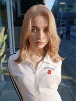 ピークアブー 原宿ハラカド(PEEK-A-BOO)&nbsp;ブロンドヘア/ハイトーンヘア/ホワイトブロンド/縮毛ブリーチ