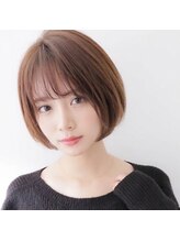 【透明感カラー】肌を綺麗に魅せる「大人の色気」。赤みを抑えたシアーな発色◎
