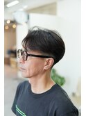 刈り上げセンターパートニュアンスパーマ曲がる縮毛矯正