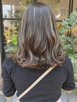 オーバルヘアー(OVAL hair) ニュアンスハイライトカラー/マロンベージュ/ミントベージュ