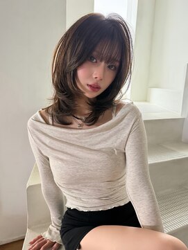 ミラ 新宿(MILA) ウィンター風ミディアムレイヤー