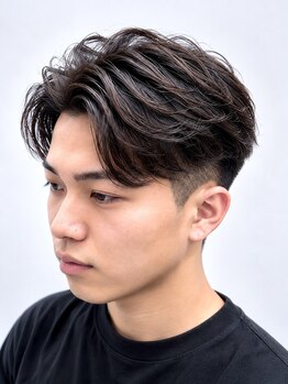 ヘアスタジオ ロメオ(hair studio Romeo)の写真/男子学生にうれしい価格！カット＋眉カット+シャンプー￥4,400！！清潔感◎で好印象ヘアに♪