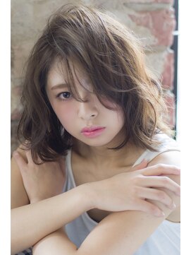 エアー 福岡(AIR) ［air-FUKUOKA　竹石］ くせ毛風クラシカルボブ