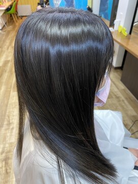 美容室 笑顔 超艶髪ロング
