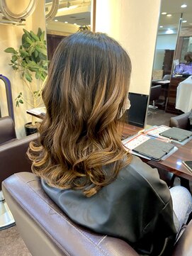 キャラ 池袋本店(CHARA) しっかりカールの可愛いロングヘアのデジパスタイル【デジパー】