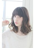 ミディアムルーズカールスタイル