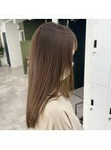 ミルクティーベージュ