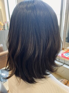 みかえりびじん 高坂店 オリーブベージュ