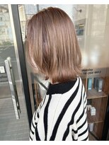 ナット(Nat)&nbsp;レイヤーボブ×ミルクティーベージュ