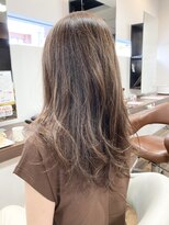 ジールヤマグチ 朝霧駅前店 【白髪ぼかし】レディースカット【マーブ/イルミナカラー】