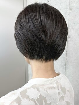 モリオ(morio) <大人女子前下がりマッシュショートひし形ショートボブ30代40代2