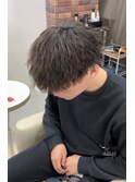 縦落ちツイストスパイラル/刈り上げマッシュ