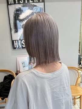 ヲタク(wotaku.) ラベンダーミルクティーシルバーカラーハイトーンカラーブリーチ