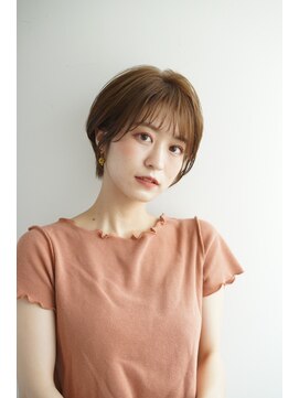 ルフュージュ バイ プロデュース 相模大野店(Refuge by Produce) くびれショート/マロンベージュ