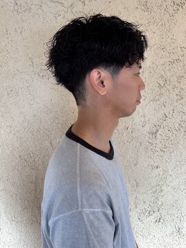 プリモ ココ 鍋島店(Primo coco.) メンズパーマ シャドウパーマ 刈り上げ メンズショート 波巻き