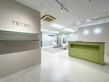 テトラ(TETRA)