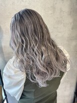 ヘアーアトリエ ラフェル(hair atelier Rafel)&nbsp;ホワイトシルバー＆バレイヤージュ