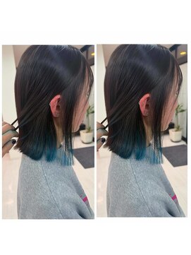 シャルム ヘアー デザイン(CHARME Hair Design) 切りっぱなしボブ×ターコイズ　裾カラー