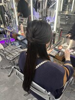 ボア トウキョウ(Voix Tokyo) シンプル可愛いハーフアップ