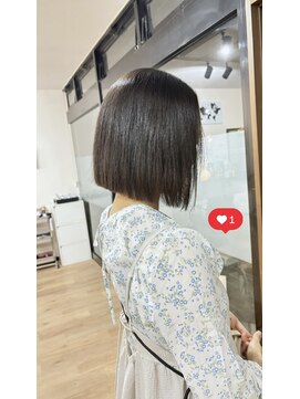 ヘアブリス アナザーワールド(hair bliss ANOTHER WORLD) 前下がりボブ
