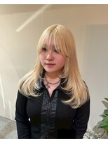 グッドフェローズ キタホリエ(GoodFellas kitahorie) 透明感抜群のハイトーンレイヤーカットスタイルブリーチ艶感