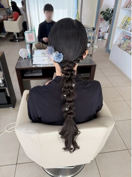 ウィーブリスタ(Weve Rista) 編みおろしヘアアレンジ