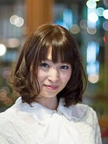 ファミーユ・デ・グラシュ(Famille des gracieux)&nbsp;ニュアンスカ-ル・アシンメトリーボブ