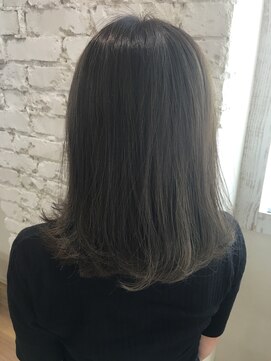 ロビー(LOBBY) 『LOBBY』三浦  カーキアッシュ3Dカラー☆