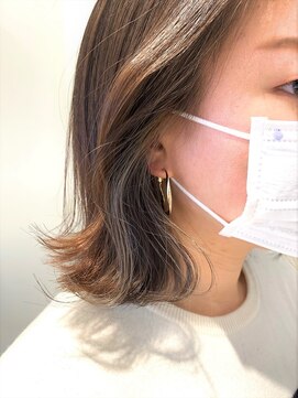 ビーハイブ 一番町店 アヴェダ(BEHIVE) くびれボブ AVEDAカラー×控えめインナーカラー